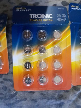 Pilas TRONIC CR2025 y LR44
