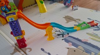 Pista de lanzamiento VTech Tut Tut