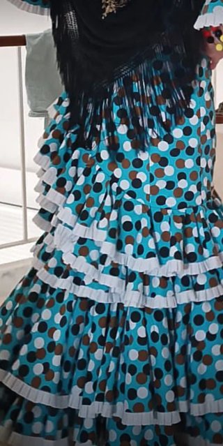 Vestido de flamenca con lunares mujer