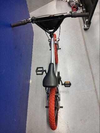 BMX 16 pulgadas Wipe 500 gris