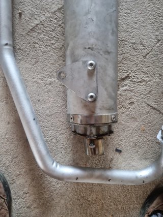 Tubo de escape moto