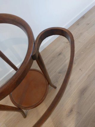 Mueble palanganero de madera 1920