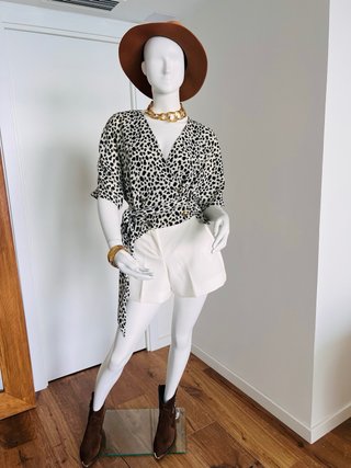 Blusa cruzada leopardo Chivas Talla L