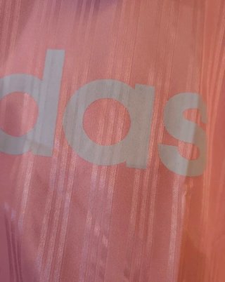 Camiseta Adidas Rosa y Negra
