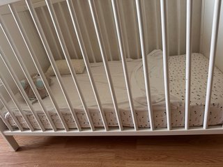Cuna blanca Ikea con colchón