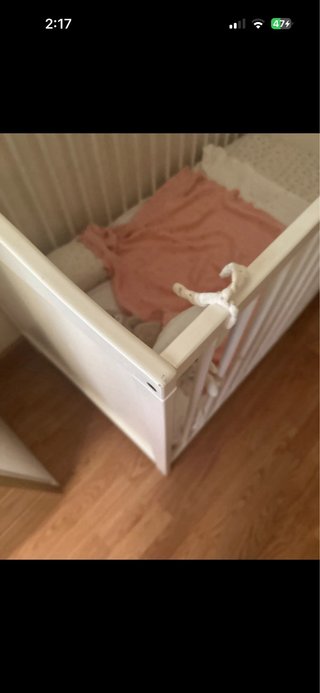 Cuna blanca Ikea con colchón