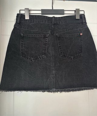 Falda vaquera negra Mango