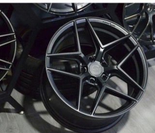 Juego de 4 Llantas 19 Concaver CVR2 Carbon Graphit
