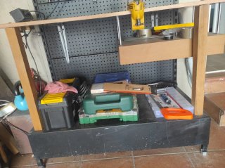 Banco de trabajo con cajón