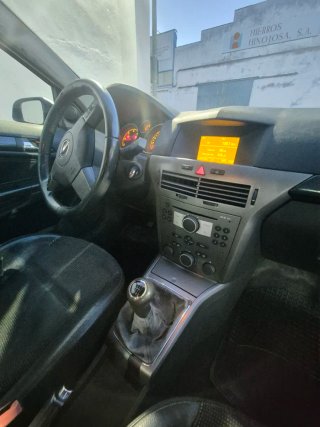 Opel Astra GTC