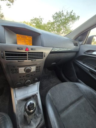 Opel Astra GTC