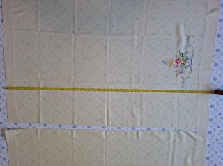Coppia teli lino con ricamo fatto a mano