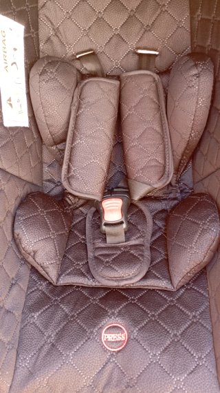 Silla de coche Press negra
