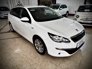 Peugeot 308 2016