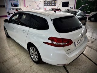 Peugeot 308 2016