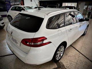 Peugeot 308 2016