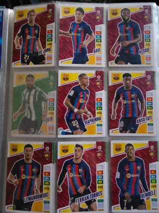 Álbum Adrenalyn XL 2022-23 con +400 cartas