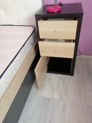 Cama nido juvenil con mesita y accesorios .