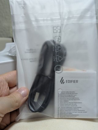 Auriculares Edifier W800BT Pro