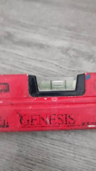 Nivel de burbuja Genesis 40cm