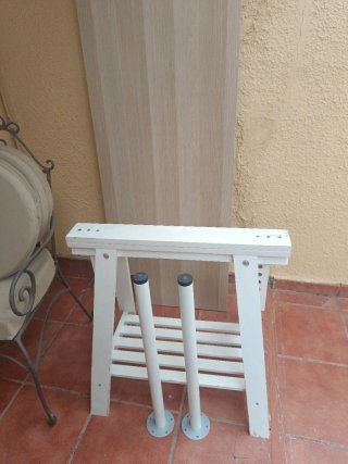 Tablero y patas Ikea madera