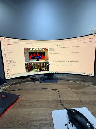 Monitor LG UltraGear 165 hz OLED 54” 5K2K