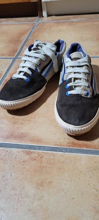 Zapatillas El Ganso modelo Tigra Talla 40