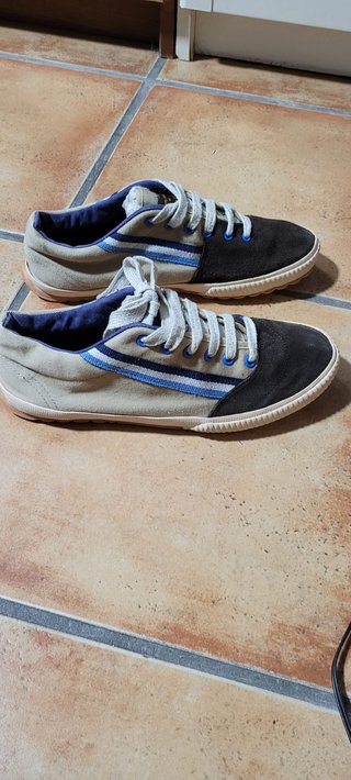 Zapatillas El Ganso modelo Tigra Talla 40