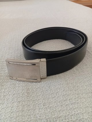 Ropa hombre L por mudanza.