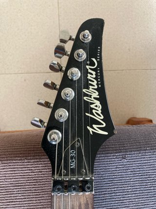 Guitarra Eléctrica Washburn MG 30 Mercury Series