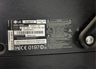 LG 42” Smart TV 3D + GAFAS