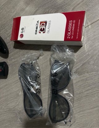 LG 42” Smart TV 3D + GAFAS