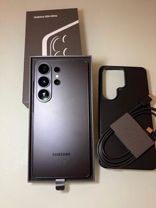 Samsung Galaxy S26 Ultra Negro y Azul