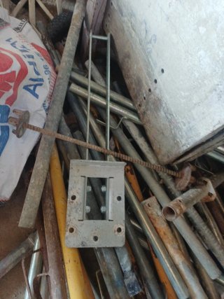Soporte de muro metálico