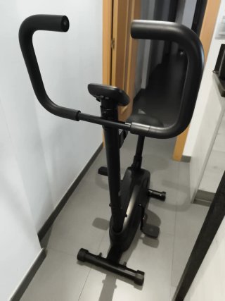 Bicicleta Estática de Decathlon con poco utilizzo