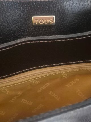 Bolso Tous Negro y Dorado