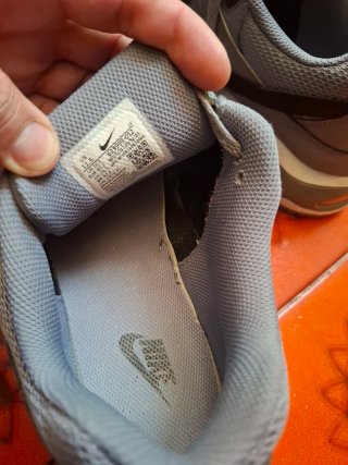 Nike Air Max Comandant Talla 45.5