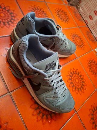 Nike Air Max Comandant Talla 45.5