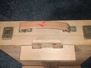 Caballete de caja portátil de madera de haya