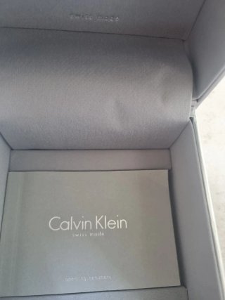 Caja Calvin Klein Swiss Made