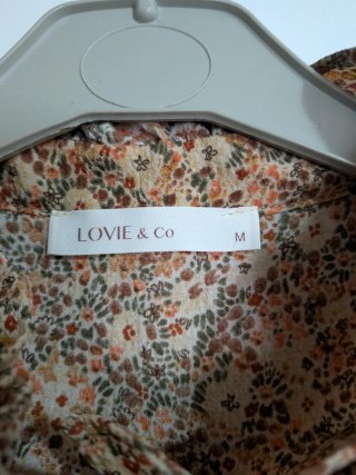 Blusa Lovely & Co manga larga floral M