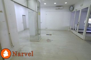 Local comercial en alquiler en Centre - Cordelles en Cerdanyola del Vallès