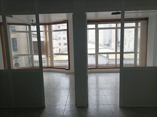 Oficina en venta en Zona de Plaza de Barcelos en Pontevedra