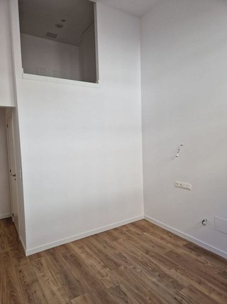 Oficina en venta en Os Mallos - San Cristóbal en Coruña (A)