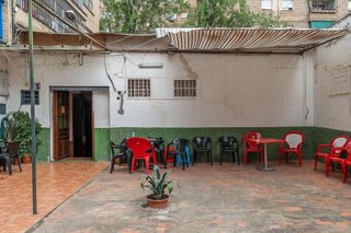 Local comercial en venta en Polígono Cartuja – La Paz en Granada