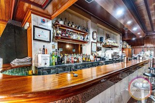 Local comercial en venta en Carballo