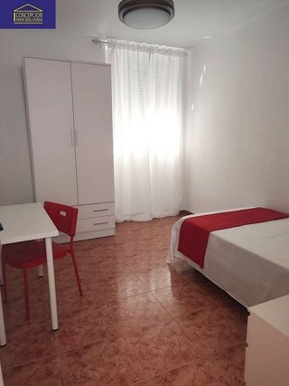 Piso en alquiler en Ciudad Jardín - Zoco en Córdoba