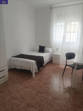 Piso en alquiler en Ciudad Jardín - Zoco en Córdoba