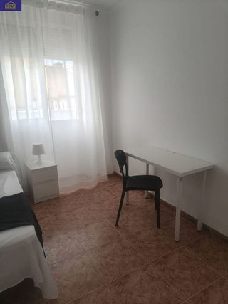 Piso en alquiler en Ciudad Jardín - Zoco en Córdoba