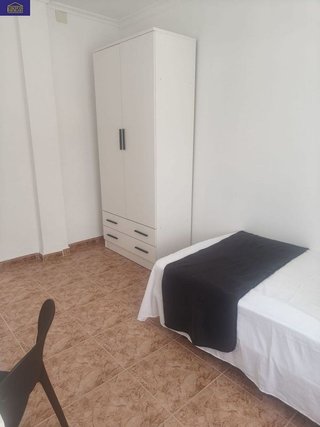 Piso en alquiler en Ciudad Jardín - Zoco en Córdoba